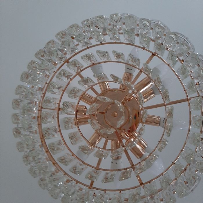 Продаю люстру стекло