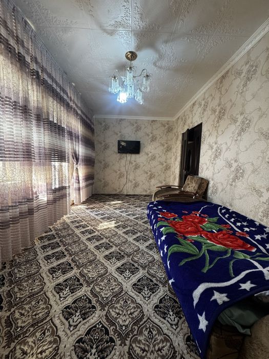 Продается 2 комнатная в центре!