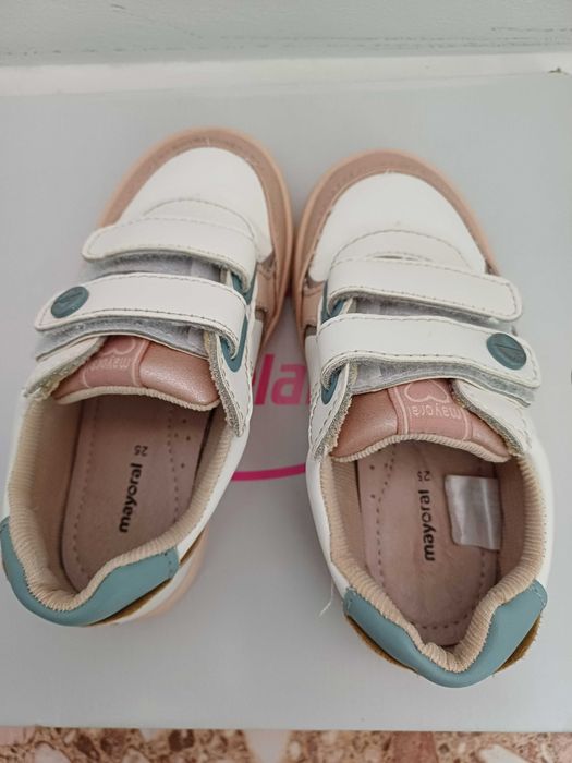 Incaltaminte copii 1+1 GRATIS