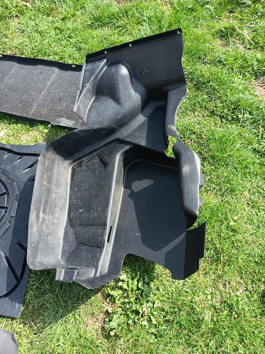 Части за Мерцедес 124