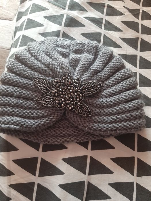 Vind turban de culoare gri