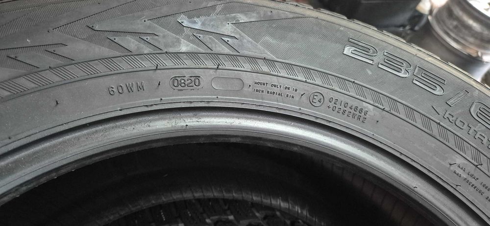 anvelope Nokian 235/65/18 m&s iarna