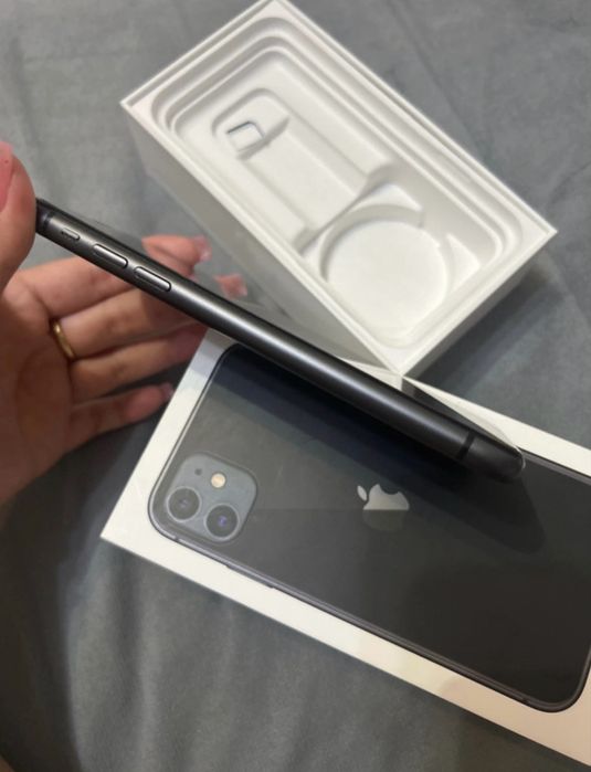 Iphone 11 negru 128 GB