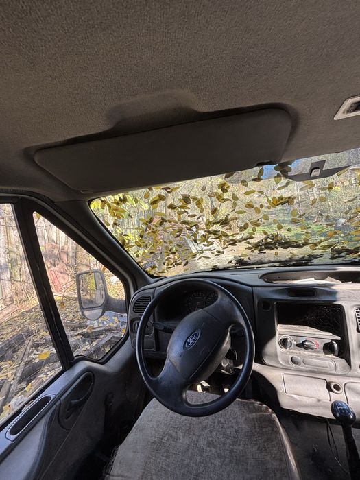 Ford Transit 2.4 (camioneta)