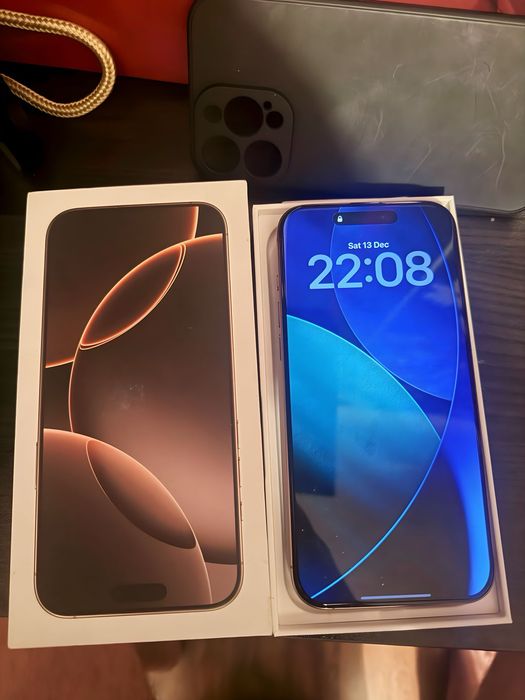 iPhone 16 Pro Max Desert Titanium 256 GB