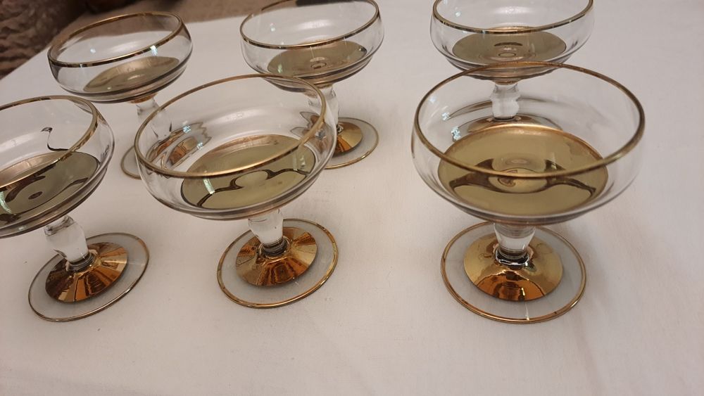 Шампанки, креманицы, фужеры