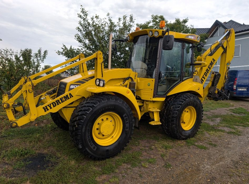 Ofer servicii cu buldoexcavator, săpături, amenajări, demolări