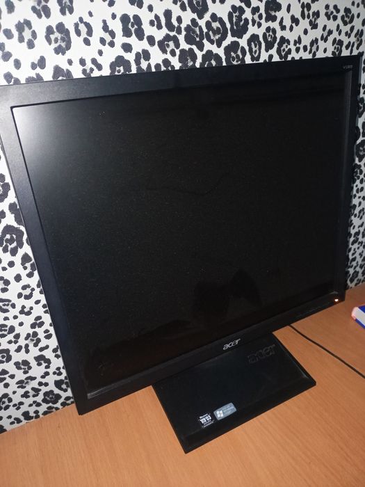 Acer 19 дюйм монитор