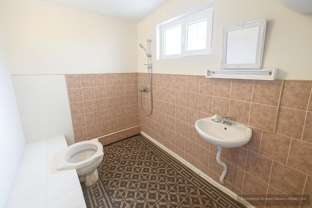 Дава се под наем Етаж от къща в Пловдив, Център - 140 кв.м за 518.67 € - Снимка #8