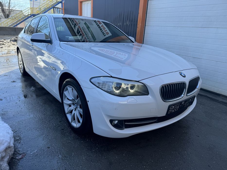Bmw 528Xi Trapa, Piele Maro, HUD, 4x4, Camere, Rate
