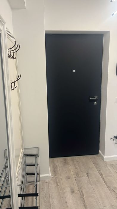 Apartament cu 1 cameră de închiriat –modern și complet mobilat - Vedere 4