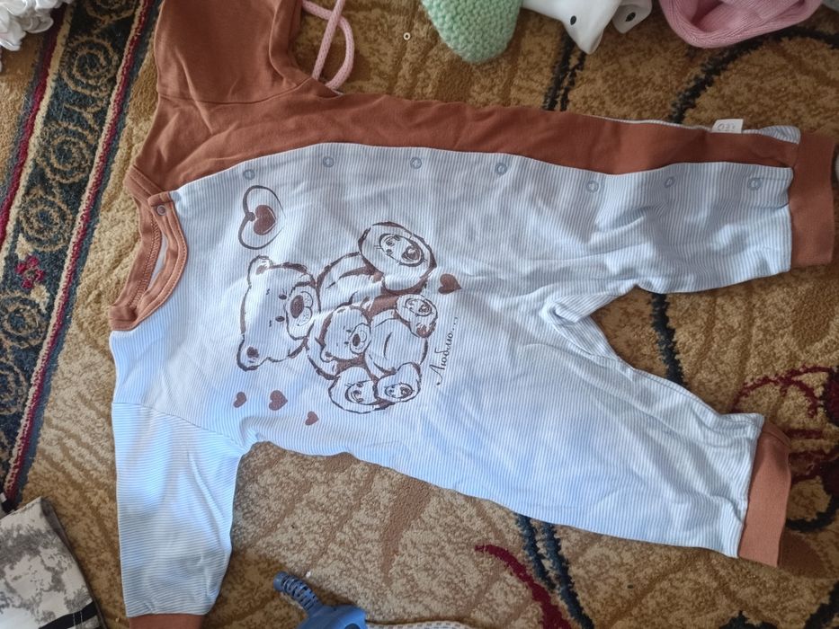 Продам Детские вещи