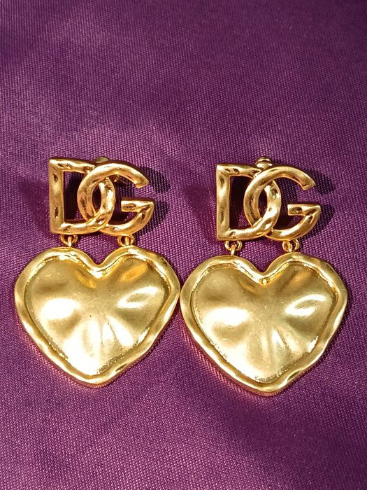 Cercei diferite modele