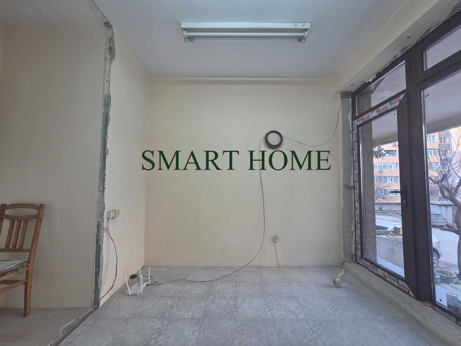 Продава се Офис в Горна Оряховица - 15 кв.м за 510 €/кв.м - Снимка #2