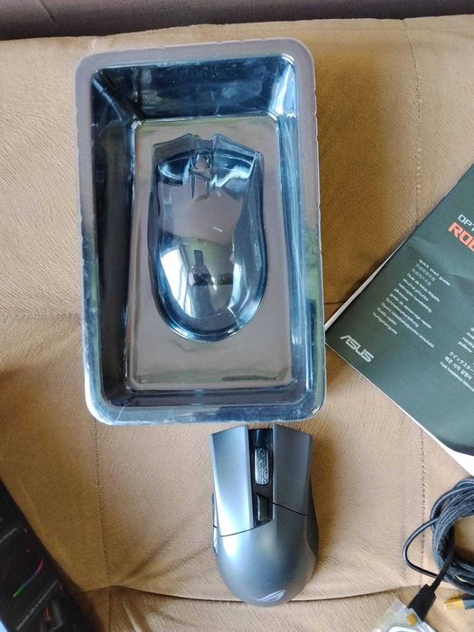 Геймърска мишка ASUS ROG Gladius II Origin 12000 DPI