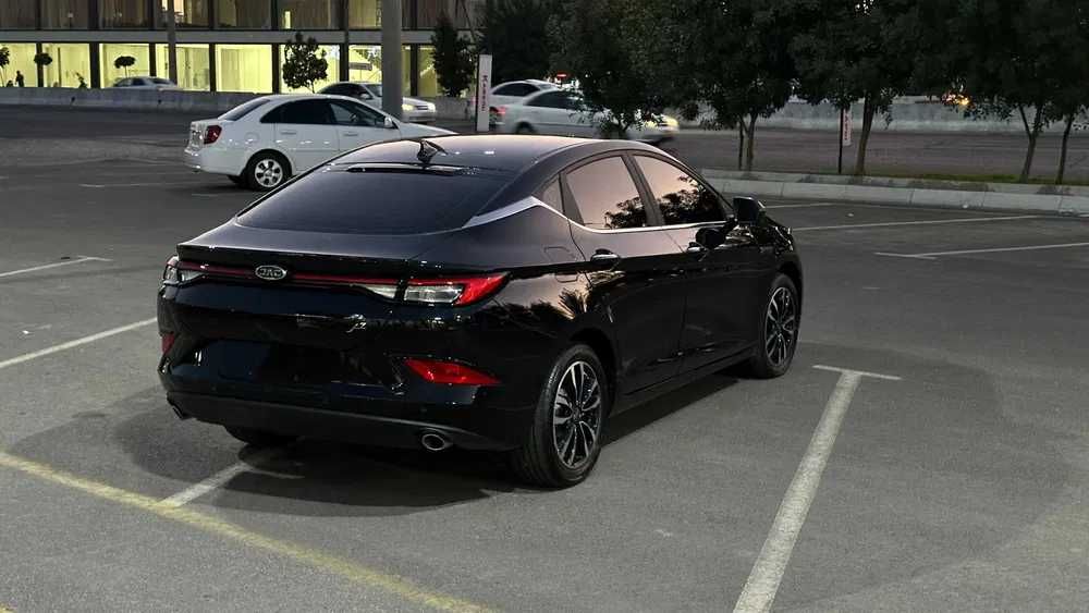 JAC J7 Sedan Sotuvda tayyor Qulay shartlar bilan