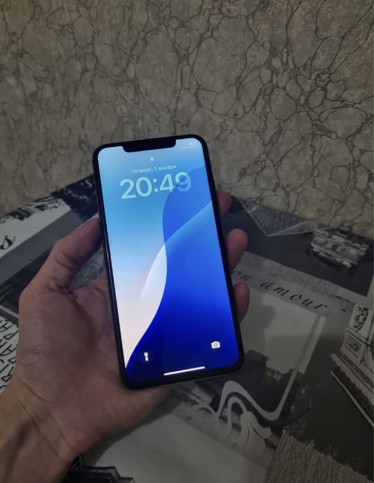 Iphone xs max в хорошем состояние