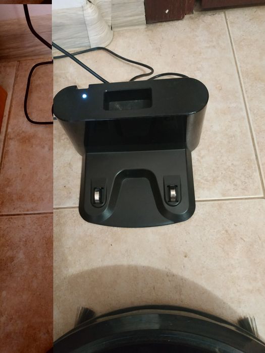 Прахосмукачка робот Lenovo E1-L