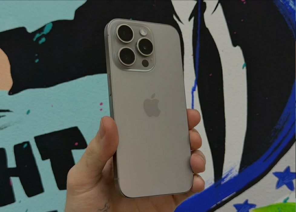 Продаётся iPhone 15 Pro на 128гб