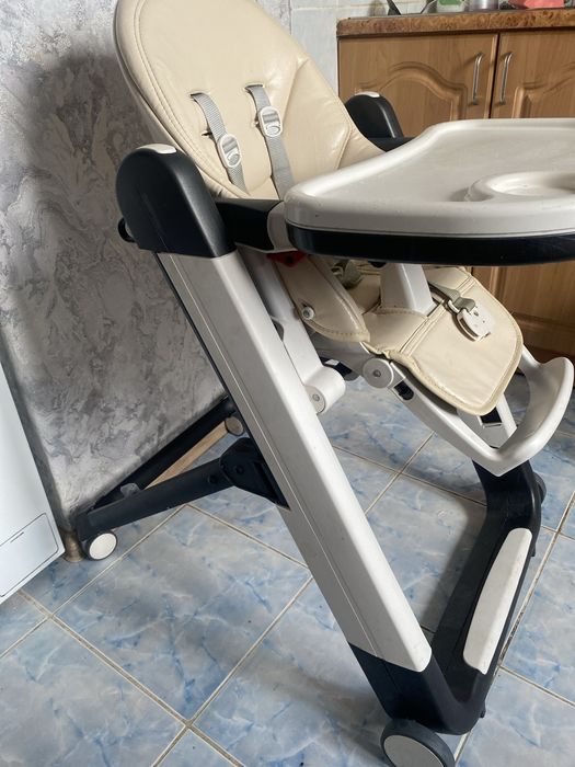 Продам стульчик для кормления