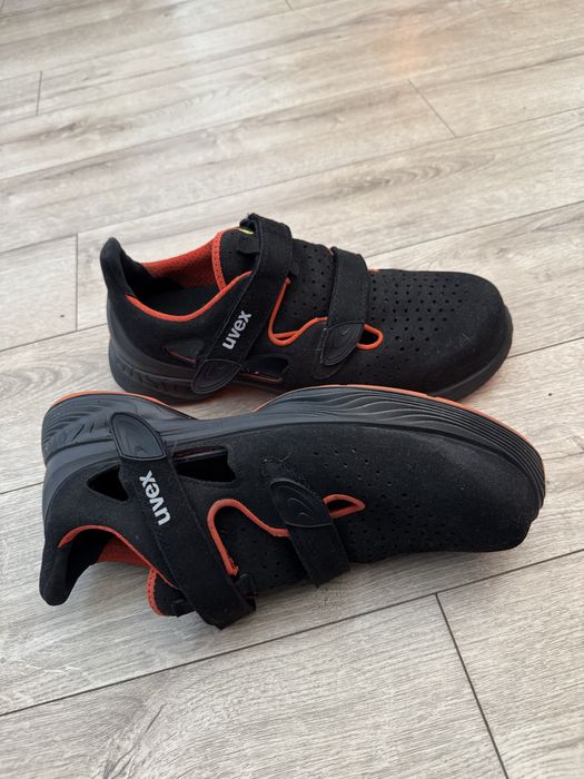 Sandale Uvex cu bombeu 44