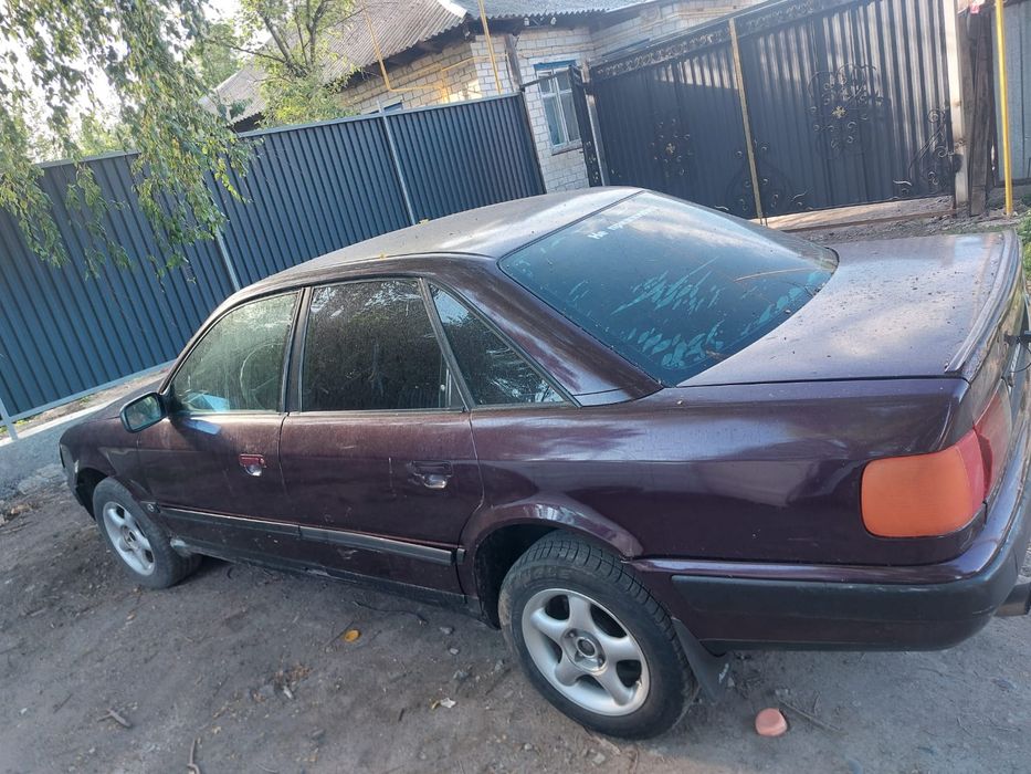 Продам Ауди 100 С4  срочно