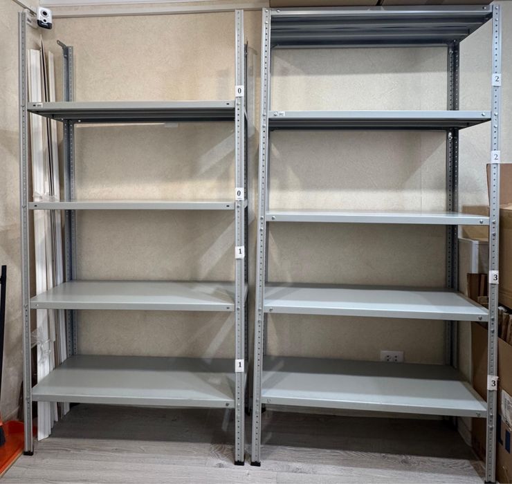 Продам стеллажи