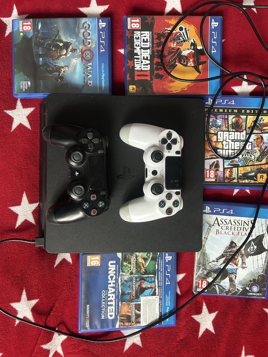 Vand play station 4 - manete si jocuri