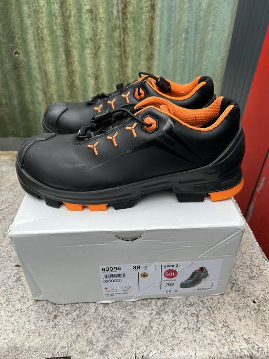 Vand pantofi protectie Uvex marimea 39