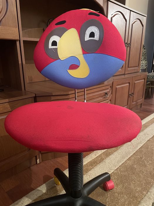 Детская кресло на колесах