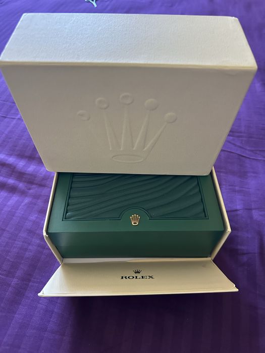 Vand ceas Rolex Submariner Date
