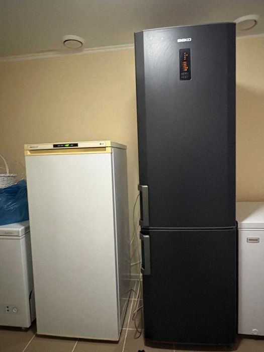 Холодильник BEKO двухкамерный