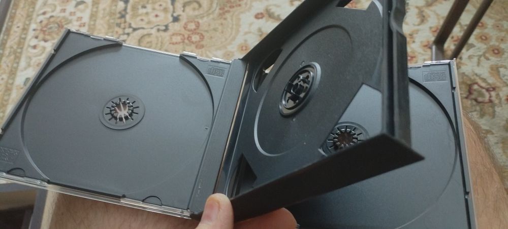 Боксы для СД дисков