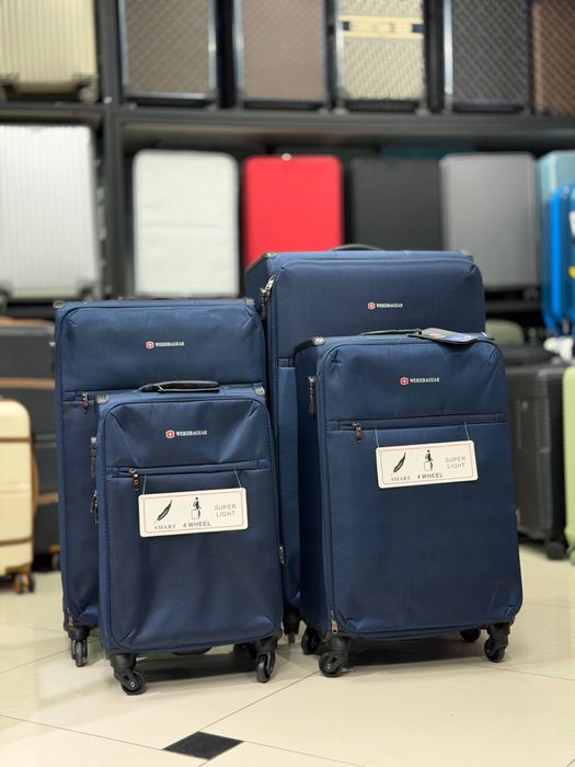 Ультра легкий чемодан XXL 90см
