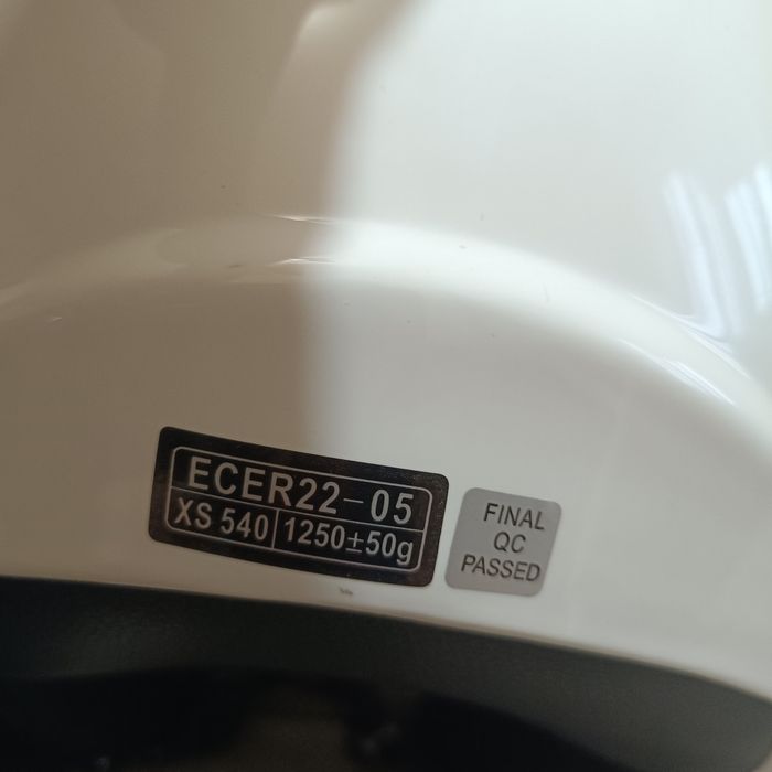 Vând casca motocicleta POLOT