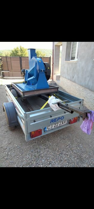 Presă peleți 15 kw + tocător crengi Crusher 600