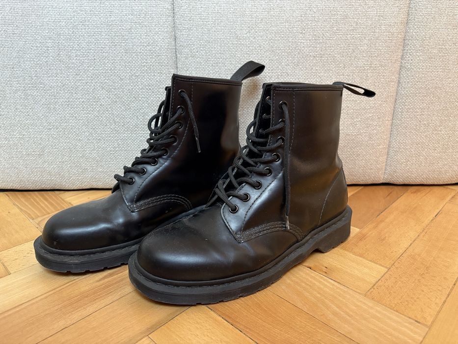 Обувки Dr. Martens, Nike Dunk, Nike AF1, Vans