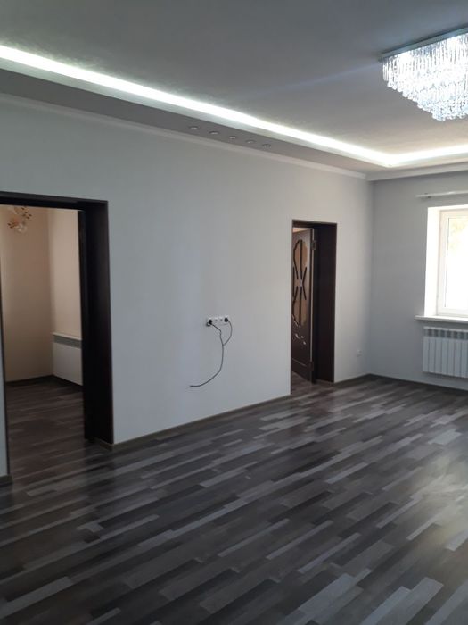 Продаётся 2 дома на одном участке город Чирчик (район джалаир)