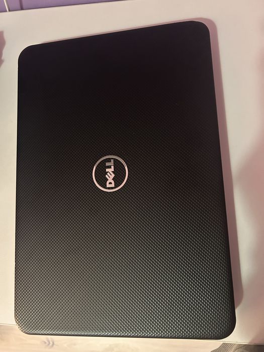 Лаптопи за части