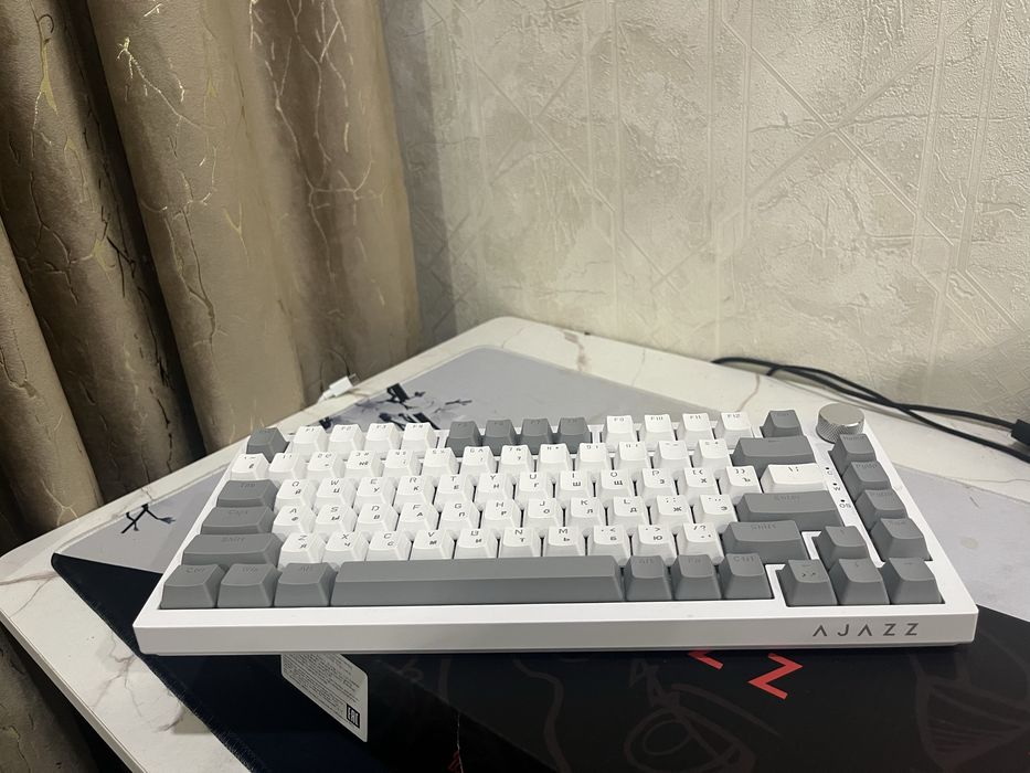 Клавятура Ajazz ak820