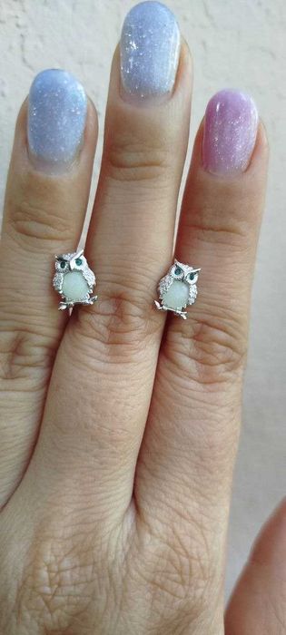 В наличии красивые украшения из серебра шикарного качества