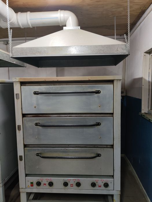 Печь хлебопекарная