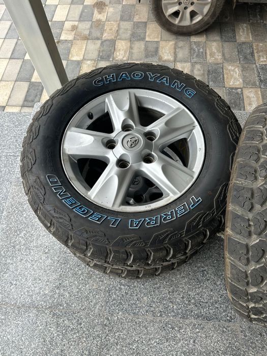 Шина Tayota Land Cruser 200