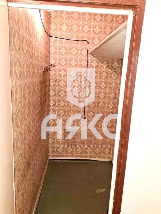 Двустаен апартамент в кв. Борово