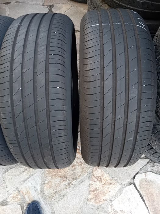 215 55 17 Goodyear 98w