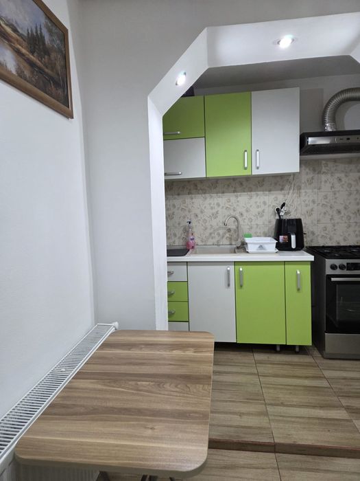 Garsonieră de vânzare