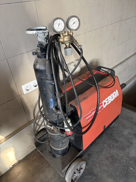 Vand echipamente atelier auto