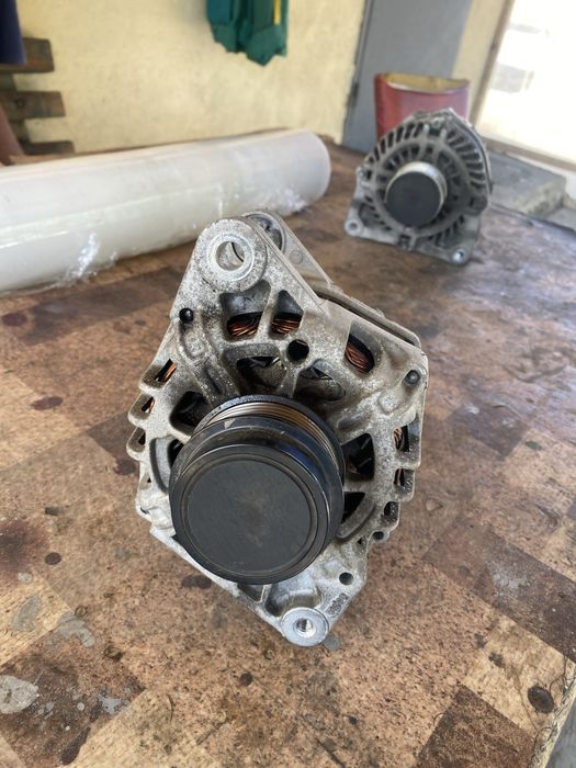 Генератор / Алтернатор за хюндай и20 1.2 бензин