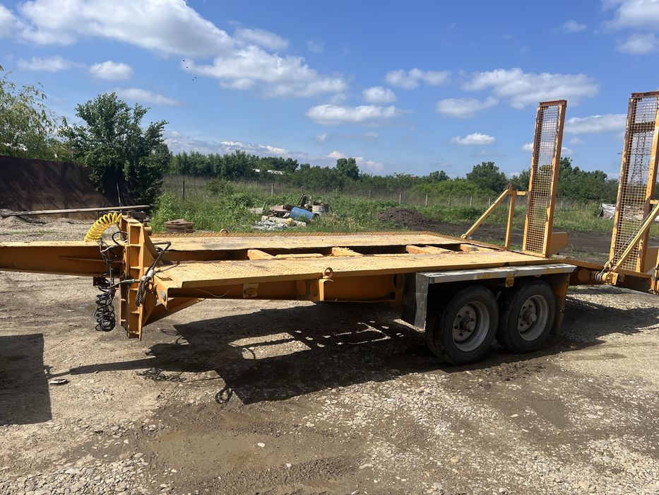 Trailer utilaje cu rampe