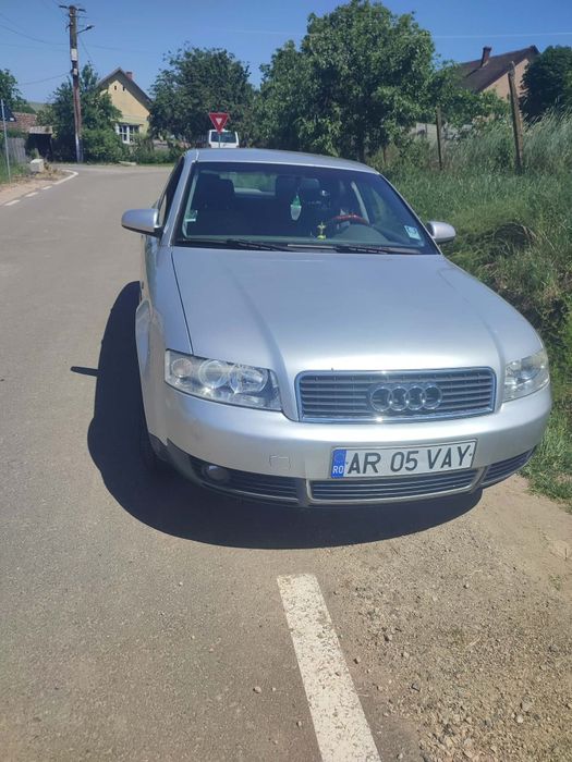 AUDI A4 2001 — imagine 4
